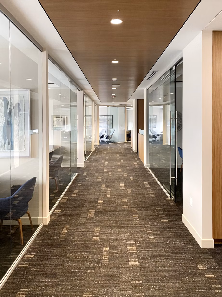 Bank office with improved acoustics