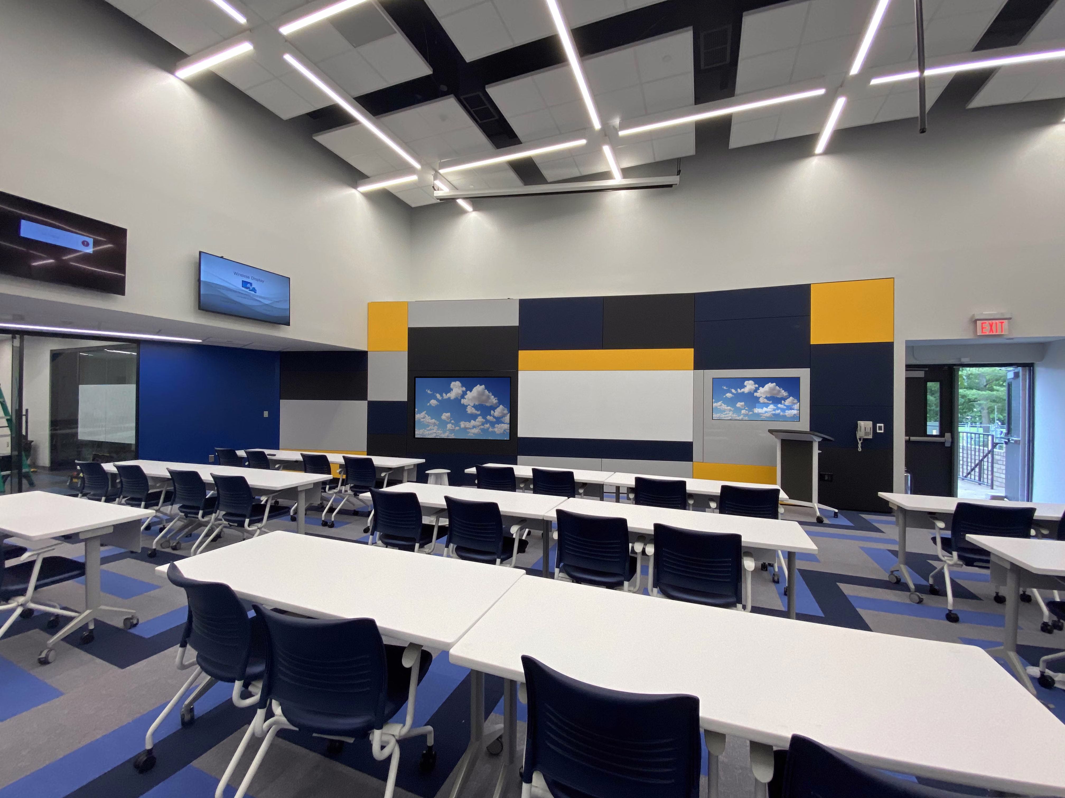 School in New Jersey integrated with technology
